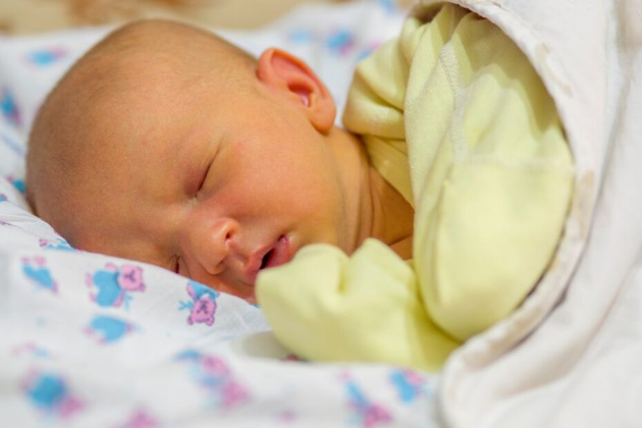 Novorodenecká žltačka, ako ju rozpoznať a liečiť